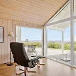 3 Bedroom Awesome In Сasa de vacaciones *