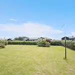3 Bedroom Awesome In Сasa de vacaciones Fåborg