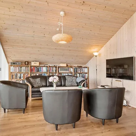 Niesamowity Dom W Z Sauną Fåborg
