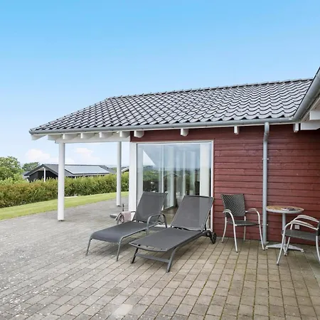 3 Bedroom Awesome In Fåborg